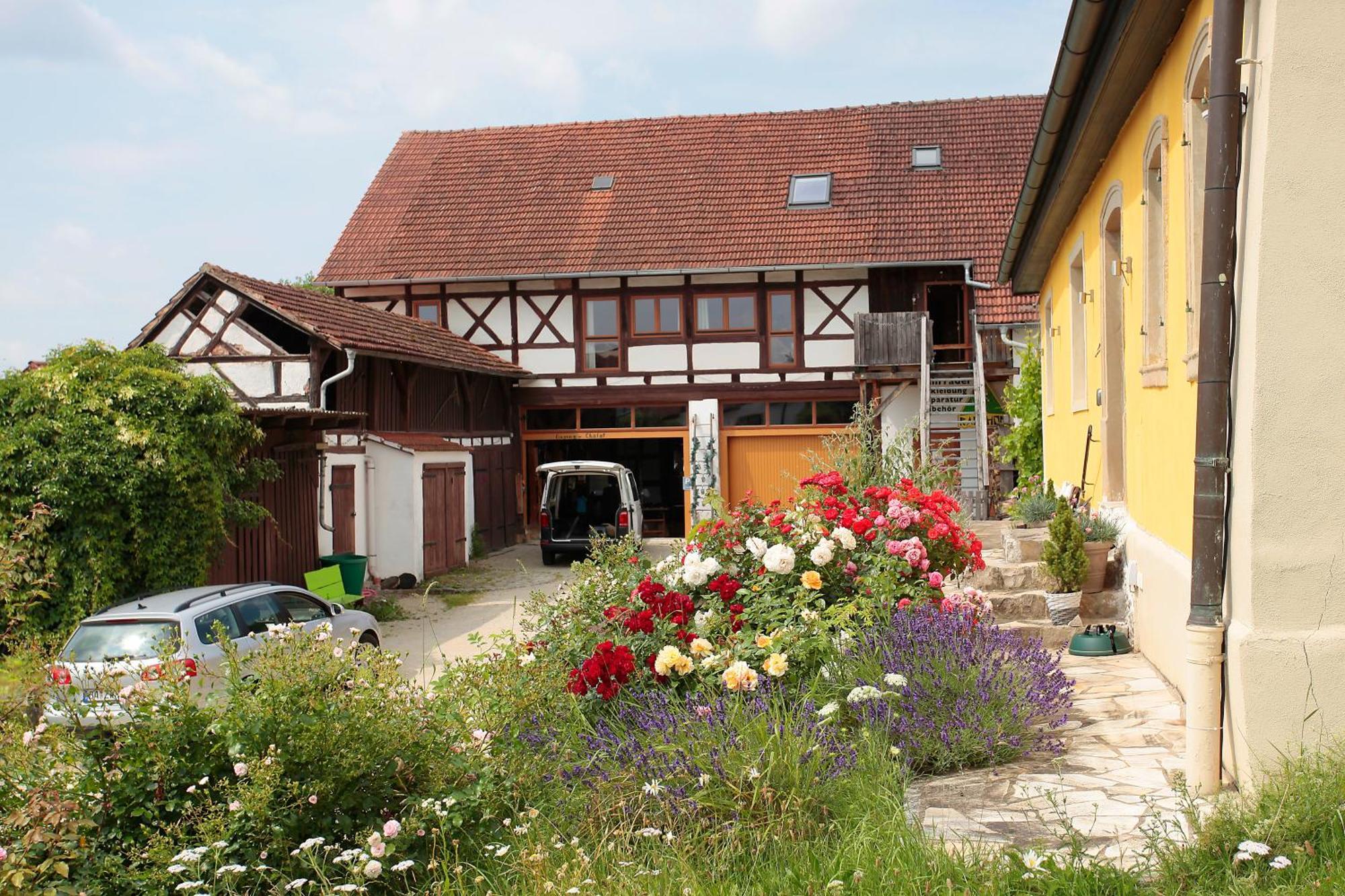 Gemuetliches Apartment Mit Galerie Im Ferienhof Litzendorf Exterior photo